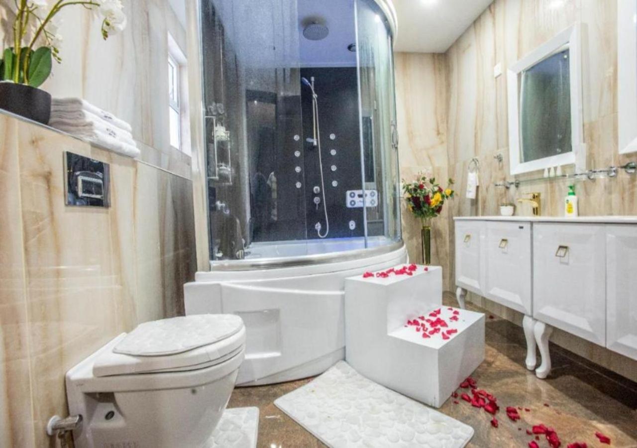 Stayplus Nyali Luxury Suites 몸바사 외부 사진